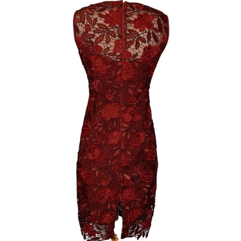 White House Black Market Lace Sleeveless Sheath Dress in Deep Red NWT Size 4 - Picture 2 of 5